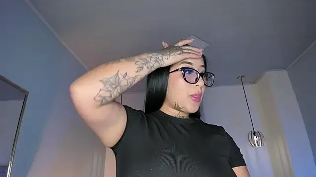 Freechat ayshel__ on StripChat