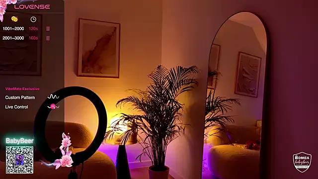 Freechat babybeerX on StripChat