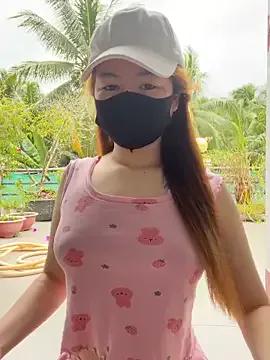 Freechat BabyThree_ on StripChat