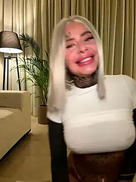 Freechat bambixboo on StripChat