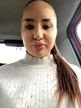 StripChat beautydiamond is Freechat beautydiamond — Masaje naked tits in CAB