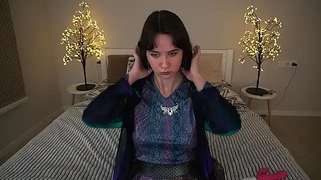 Freechat BerryDiva on StripChat