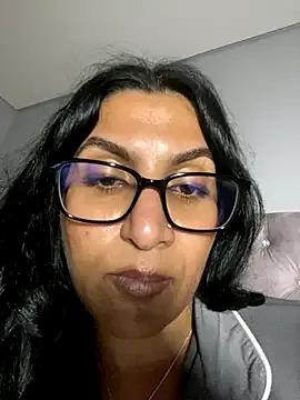 Freechat BigBootyButter on StripChat