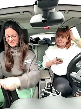 Freechat BrownieyQueen on StripChat