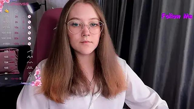 StripChat bunny_bubble is Freechat bunny_bubble — cum show