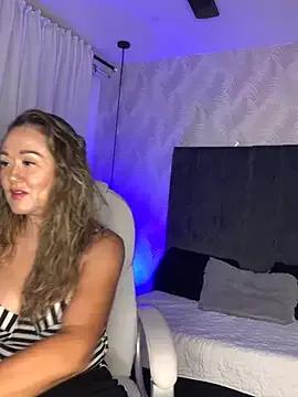 Freechat BunnyGlow50 on StripChat