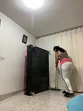 Freechat Carola-Ross on StripChat