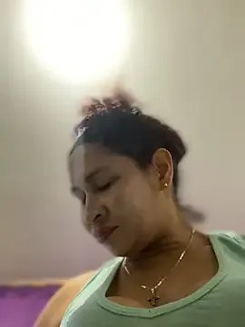 Freechat Carola-Ross on StripChat