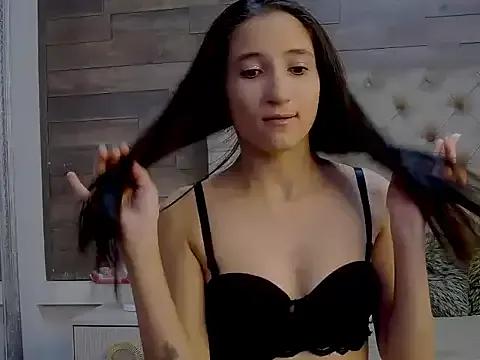 Freechat CarolinaBlair on StripChat