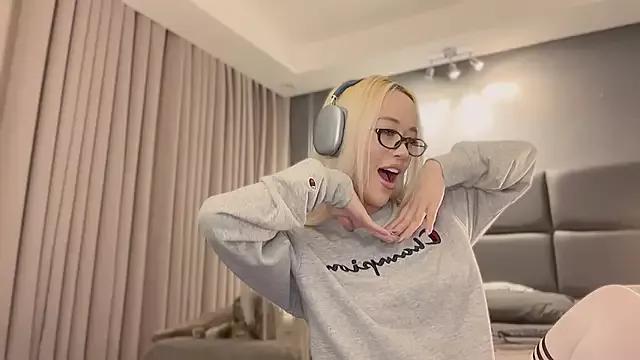 Freechat Carrie_Colbyxx on StripChat