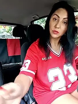 Freechat charrlote_love on StripChat