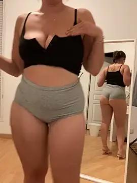 Freechat Chloe-taa on StripChat