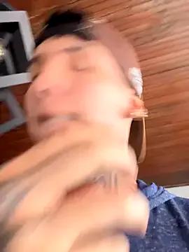 Freechat Christangel96_ on StripChat