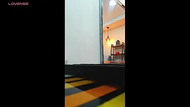 StripChat Coral_Lise is Freechat Coral_Lise — Pussy close up + domi