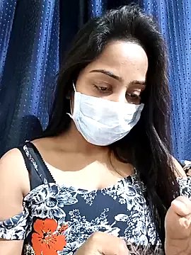 Freechat COZY_ROZI on StripChat