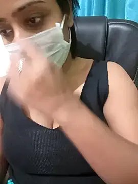 Freechat COZY_ROZI on StripChat