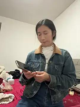 Freechat crhong666 on StripChat