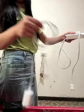 Freechat crhong666 on StripChat