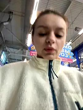 Freechat Cum_girlss on StripChat