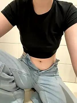 Freechat Cumonmme on StripChat