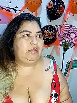 Freechat curvy_diva_ on StripChat