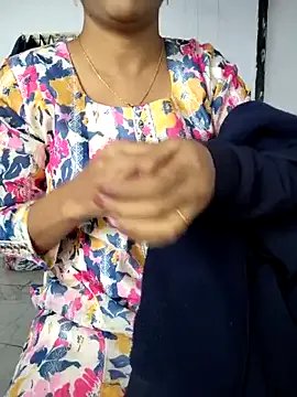 Freechat Cute-Telugu-Teacher on StripChat