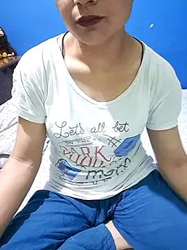 Freechat Cute-Zarina on StripChat