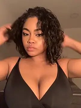 Dahiana_Giil on StripChat