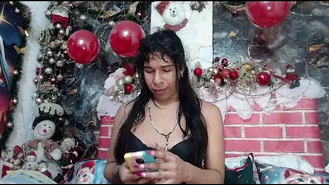 Freechat DesireDirtyTS__ on StripChat