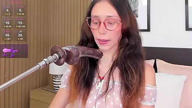 Private doll_bella_ on StripChat