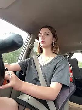 Freechat DollyTall on StripChat