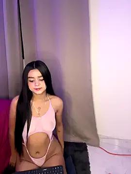 Freechat Dulcekitty__ on StripChat