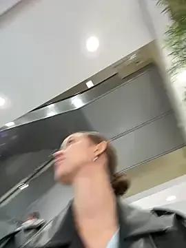 Freechat ElliRose on StripChat