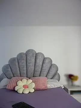 Freechat emma-conti2 on StripChat