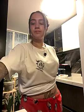 Freechat EmmyEvans1 on StripChat