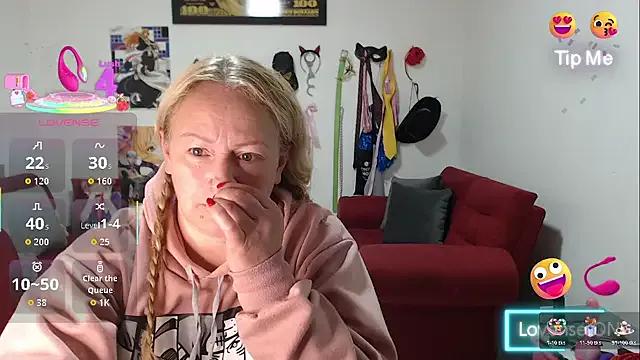 Freechat emperabigbootybigass on StripChat