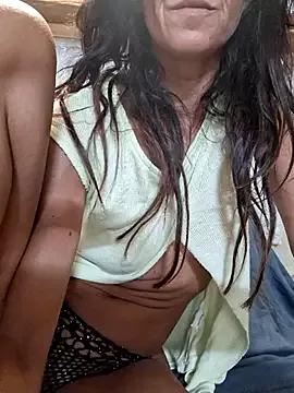 Freechat EmySkinny85 on StripChat