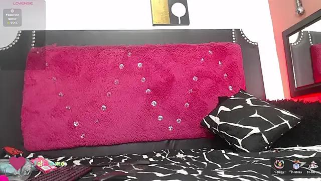 Freechat Engeelll on StripChat