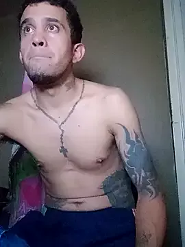 EstebanAkyLu on StripChat