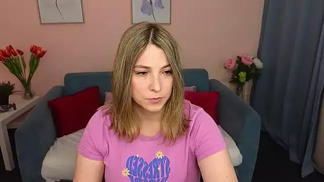 Freechat evafolver on StripChat