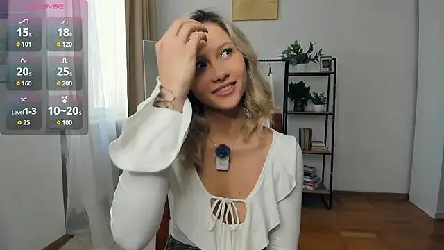 Freechat FaaBinaa on StripChat