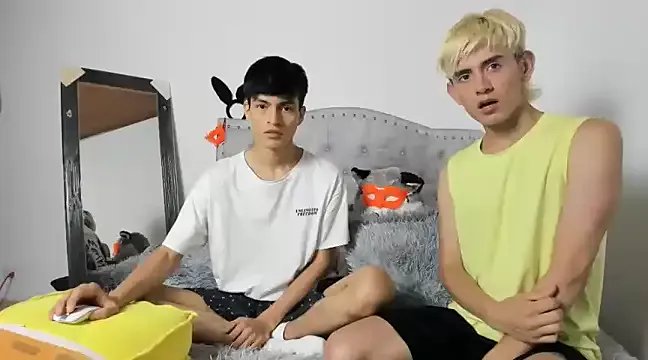 Freechat forbidden_kisses on StripChat