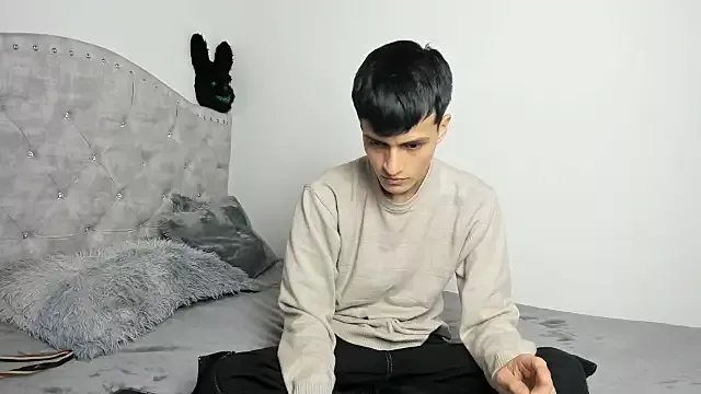 Freechat forbidden_kisses on StripChat