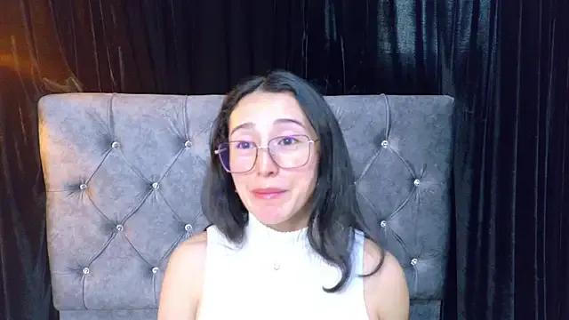 Group Ginevra_esposito on StripChat