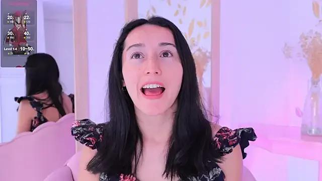 Group Ginevra_esposito on StripChat