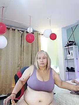 Group girl_amada on StripChat