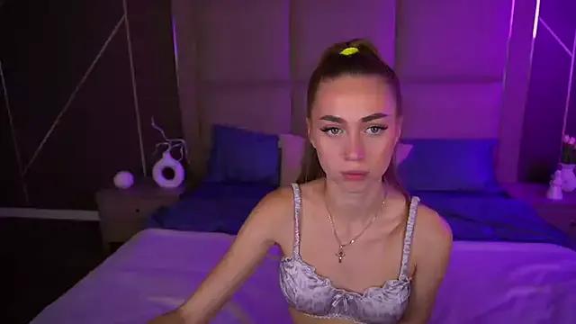 Freechat GoGoDream on StripChat