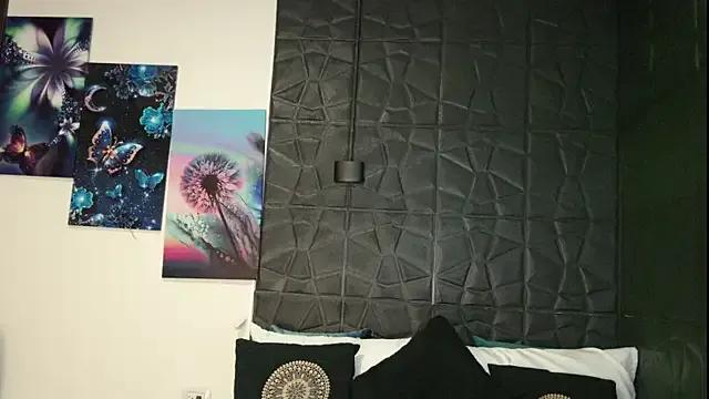 Freechat graceymilf666 on StripChat