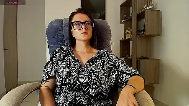 Hannah______ on StripChat