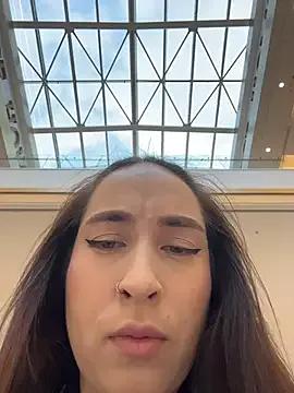 Freechat Holly_Play on StripChat